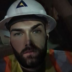 Meet your Posher, Curtis